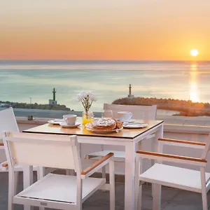 Hotel Cala Bona Otel